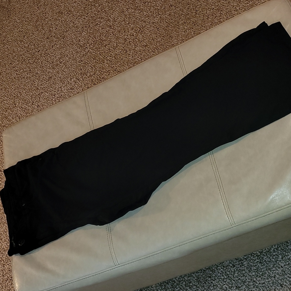 Maurices black dress pants size 2R.